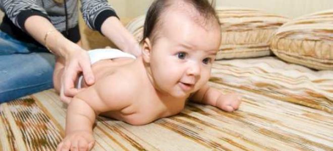 Грыжа новорожденных: симптомы, причины, лечебные методики