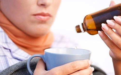 Показания к применению пустырника, использование домашней спиртовой настойки и чая