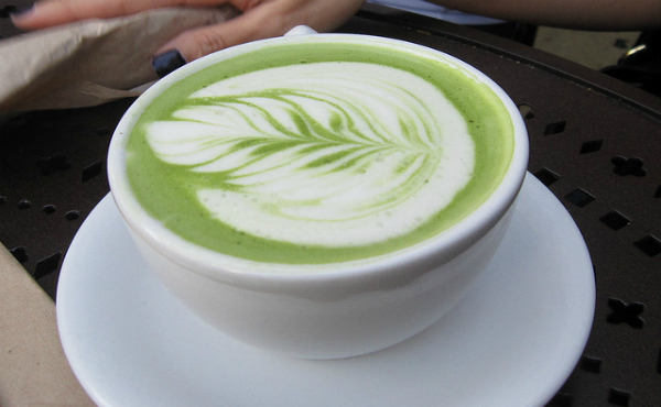 Дни разгрузки на зеленом чае с молоком для похудения и коррекции фигуры