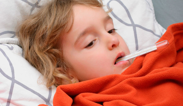 Симптомы при воспалении легких у детей, лечение заболевания
