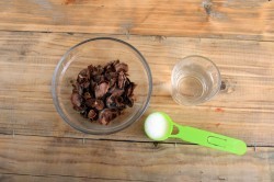 Настойка на кедровых орешках на спирту: описание, рецепты
