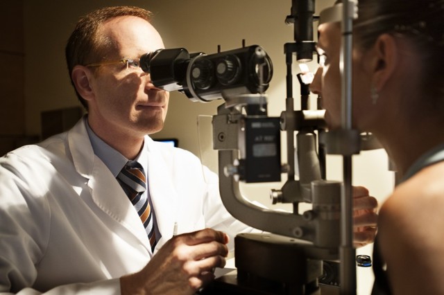 Неврит глазного нерва, его классификация и помощь народной медицины