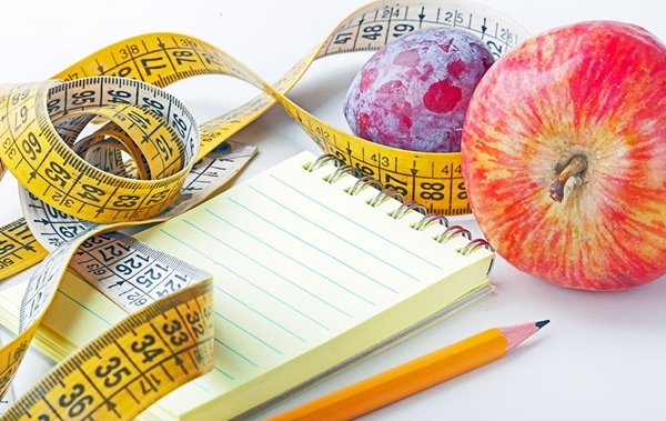 Сколько калорий необходимо человеку в день: формула расчета, правильная схема питания