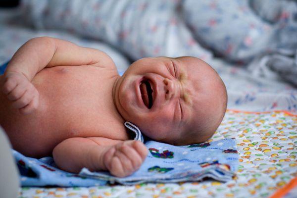 Ишемия головного мозга у новорожденных: последствия, причины, факторы риска, признаки, возможные осложнения