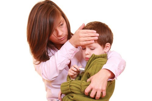 Мазь от простуды для детей: особенности и правила применения