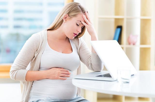 Причины и лечение изжоги при беременности аптечными и подручными средствами
