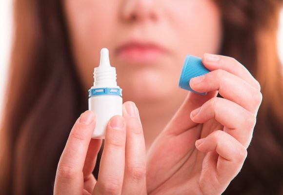 Какие капли в нос можно при беременности: безопасные и запрещенные препараты, причины болезни