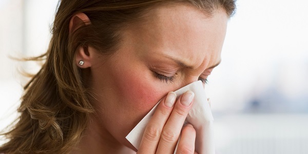 Чем снять заложенность носа: лучшие средства по устранению проблемы врачебными методами и народными рецептами